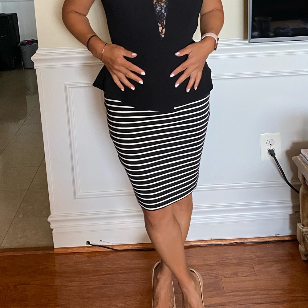 Guess stripe skirt